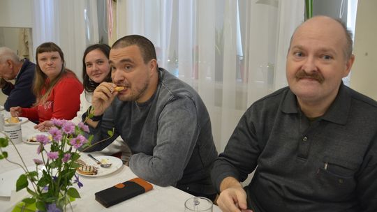 Chełm. Premiera spektaklu ,,Spełnić marzenie" w wykonaniu grupy teatralnej INVICTUS [GALERIA ZDJĘĆ]