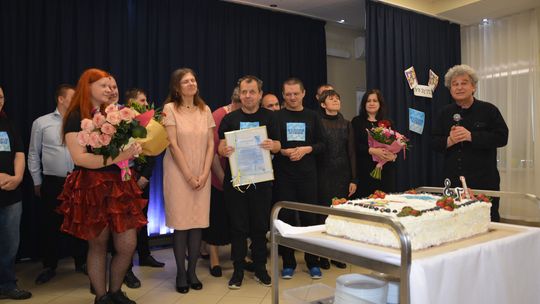 Chełm. Premiera spektaklu ,,Spełnić marzenie" w wykonaniu grupy teatralnej INVICTUS [GALERIA ZDJĘĆ]