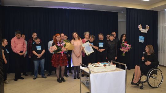 Chełm. Premiera spektaklu ,,Spełnić marzenie" w wykonaniu grupy teatralnej INVICTUS [GALERIA ZDJĘĆ]