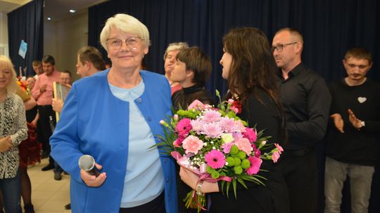 Chełm. Premiera spektaklu ,,Spełnić marzenie" w wykonaniu grupy teatralnej INVICTUS [GALERIA ZDJĘĆ]