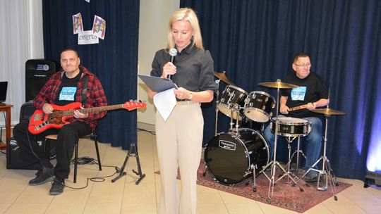 Chełm. Premiera spektaklu ,,Spełnić marzenie" w wykonaniu grupy teatralnej INVICTUS [GALERIA ZDJĘĆ]