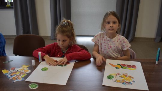 Uczniowie ze Szkoły Podstawowej w Żółkiewce odwiedzili bibliotekę [GALERIA ZDJĘĆ]