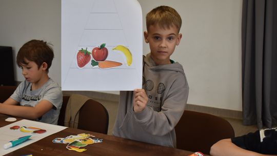 Uczniowie ze Szkoły Podstawowej w Żółkiewce odwiedzili bibliotekę [GALERIA ZDJĘĆ]