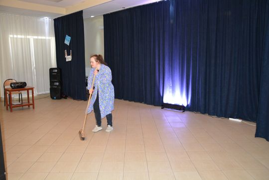 Chełm. Premiera spektaklu ,,Spełnić marzenie" w wykonaniu grupy teatralnej INVICTUS [GALERIA ZDJĘĆ]