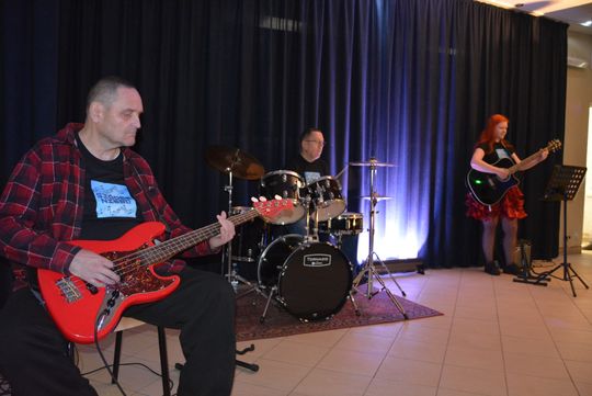 Chełm. Premiera spektaklu ,,Spełnić marzenie" w wykonaniu grupy teatralnej INVICTUS [GALERIA ZDJĘĆ]