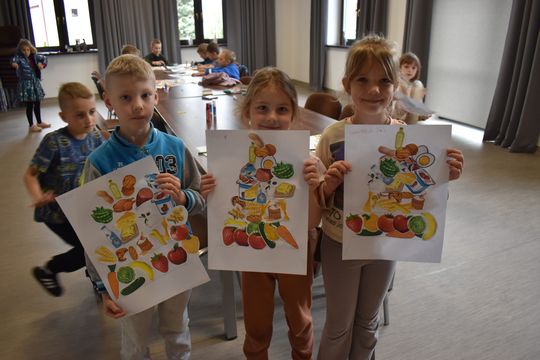 Uczniowie ze Szkoły Podstawowej w Żółkiewce odwiedzili bibliotekę [GALERIA ZDJĘĆ]