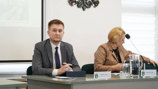 Nadzwyczajna sesja Rady Miasta Chełm w sprawie obecności cudzoziemców w mieście [GALERIA ZDJĘĆ]