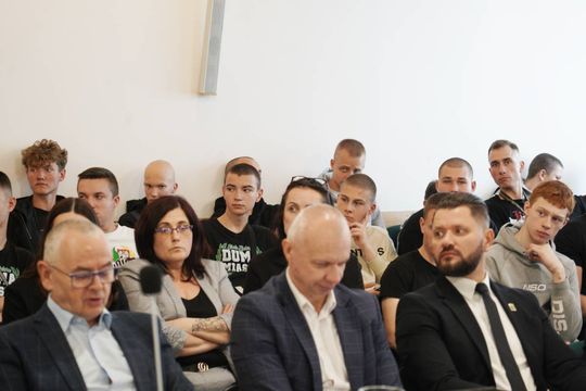 Nadzwyczajna sesja Rady Miasta Chełm w sprawie obecności cudzoziemców w mieście [GALERIA ZDJĘĆ]