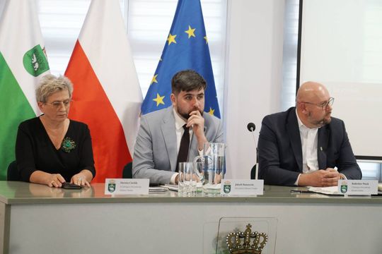 Nadzwyczajna sesja Rady Miasta Chełm w sprawie obecności cudzoziemców w mieście [GALERIA ZDJĘĆ]