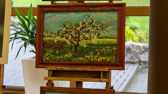 Plenerowe Reminiscencje – wystawa grupy artystycznej Alternatywa w Chełmskim Domu Kultury [GALERIA ZDJĘĆ]