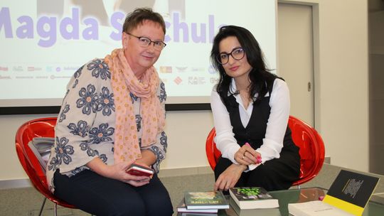 Spotkanie z Magdą Stachulą – znaną autorkę thrillerów psychologicznych [GALERIA ZDJĘĆ]