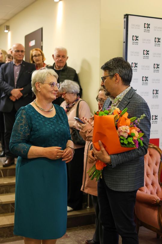 Plenerowe Reminiscencje – wystawa grupy artystycznej Alternatywa w Chełmskim Domu Kultury [GALERIA ZDJĘĆ]