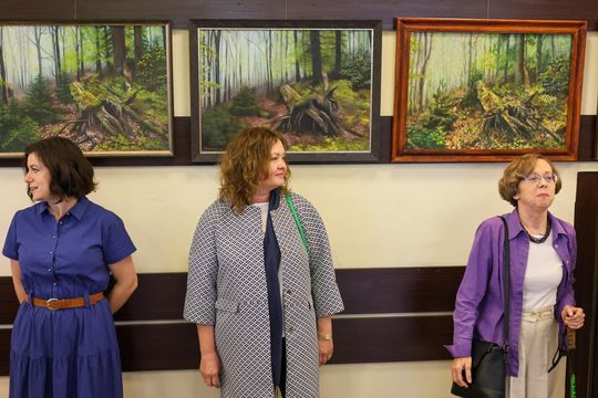 Plenerowe Reminiscencje – wystawa grupy artystycznej Alternatywa w Chełmskim Domu Kultury [GALERIA ZDJĘĆ]