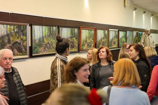 Plenerowe Reminiscencje – wystawa grupy artystycznej Alternatywa w Chełmskim Domu Kultury [GALERIA ZDJĘĆ]