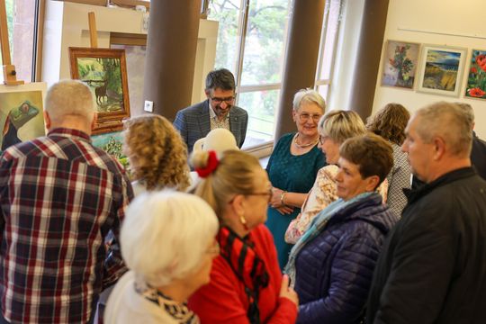 Plenerowe Reminiscencje – wystawa grupy artystycznej Alternatywa w Chełmskim Domu Kultury [GALERIA ZDJĘĆ]