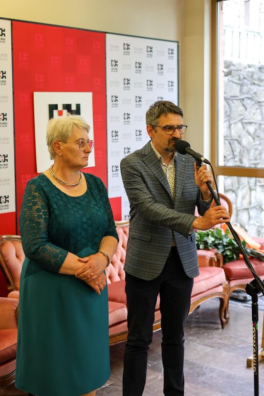 Plenerowe Reminiscencje – wystawa grupy artystycznej Alternatywa w Chełmskim Domu Kultury [GALERIA ZDJĘĆ]