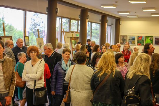 Plenerowe Reminiscencje – wystawa grupy artystycznej Alternatywa w Chełmskim Domu Kultury [GALERIA ZDJĘĆ]