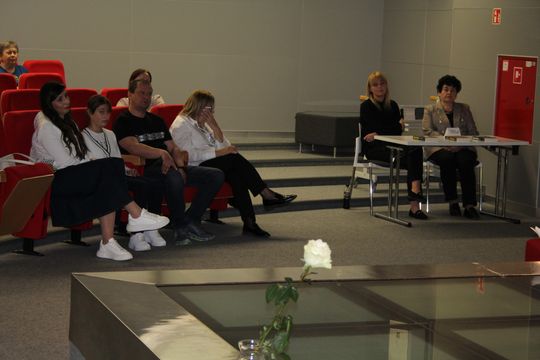 Spotkanie z Magdą Stachulą – znaną autorkę thrillerów psychologicznych [GALERIA ZDJĘĆ]