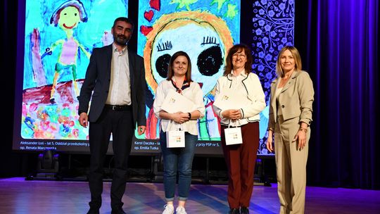 Krasnystaw. Rozstrzygnięcie konkursu plastycznego: Moja Mama Superbohaterka [GALERIA ZDJĘĆ]