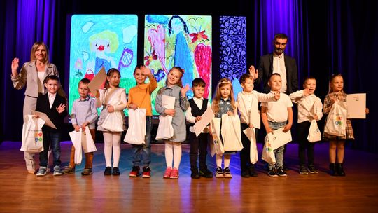 Krasnystaw. Rozstrzygnięcie konkursu plastycznego: Moja Mama Superbohaterka [GALERIA ZDJĘĆ]