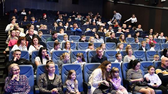 Krasnystaw. Rozstrzygnięcie konkursu plastycznego: Moja Mama Superbohaterka [GALERIA ZDJĘĆ]