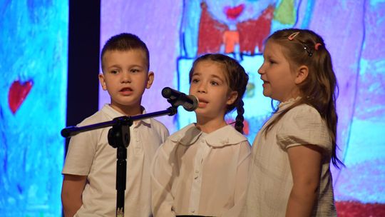 Krasnystaw. Rozstrzygnięcie konkursu plastycznego: Moja Mama Superbohaterka [GALERIA ZDJĘĆ]