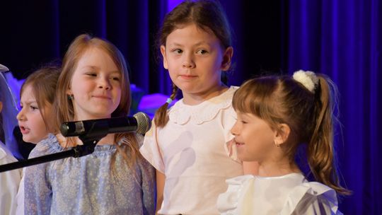 Krasnystaw. Rozstrzygnięcie konkursu plastycznego: Moja Mama Superbohaterka [GALERIA ZDJĘĆ]