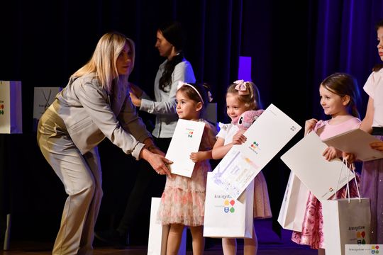 Krasnystaw. Rozstrzygnięcie konkursu plastycznego: Moja Mama Superbohaterka [GALERIA ZDJĘĆ]