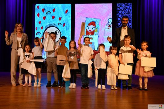 Krasnystaw. Rozstrzygnięcie konkursu plastycznego: Moja Mama Superbohaterka [GALERIA ZDJĘĆ]