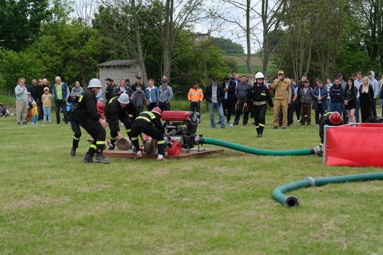 Gmina Wojsławice. Gminne Zawody Sportowo-Pożarnicze [GALERIA ZDJĘĆ]
