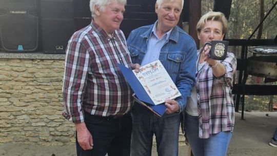 Seniorzy z Chełma bawili się w Kumowej Dolinie! [ZDJĘCIA]