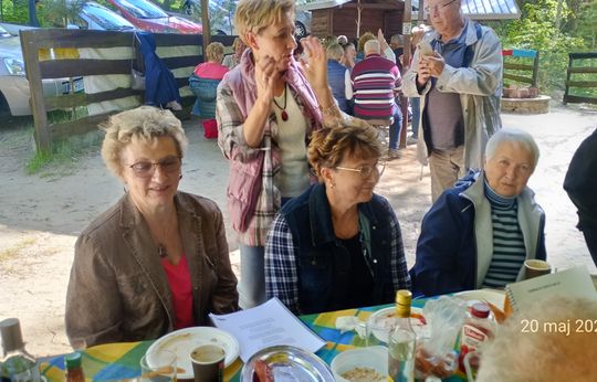 Seniorzy z Chełma bawili się w Kumowej Dolinie! [ZDJĘCIA]