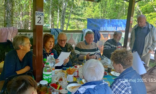 Seniorzy z Chełma bawili się w Kumowej Dolinie! [ZDJĘCIA]