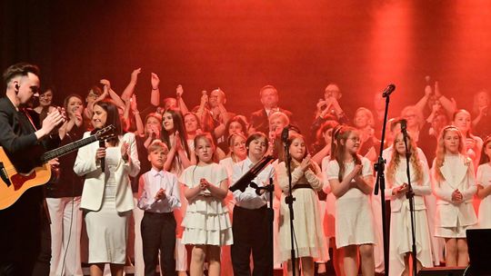 Chełm. Jubileuszowy Koncert Chadek Gospel Choir [GALERIA ZDJĘĆ]