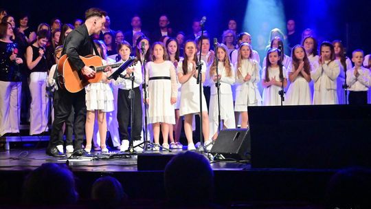 Chełm. Jubileuszowy Koncert Chadek Gospel Choir [GALERIA ZDJĘĆ]