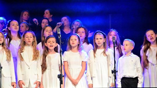 Chełm. Jubileuszowy Koncert Chadek Gospel Choir [GALERIA ZDJĘĆ]