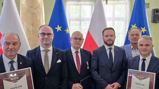 Region. Ci samorządowcy z naszego regionu zostali wyróżnieni przez wojewodę [GALERIA ZDJĘĆ]