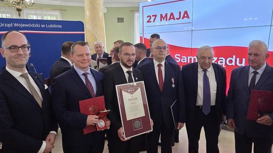 Region. Ci samorządowcy z naszego regionu zostali wyróżnieni przez wojewodę [GALERIA ZDJĘĆ]