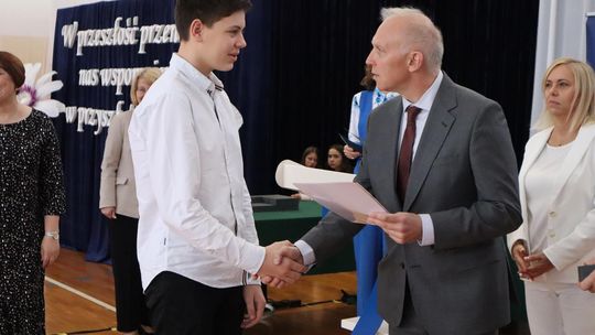 Region. Laureaci konkursów kuratoryjnych nagrodzeni [GALERIA ZDJĘĆ]