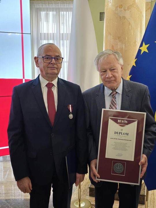 Region. Ci samorządowcy z naszego regionu zostali wyróżnieni przez wojewodę [GALERIA ZDJĘĆ]