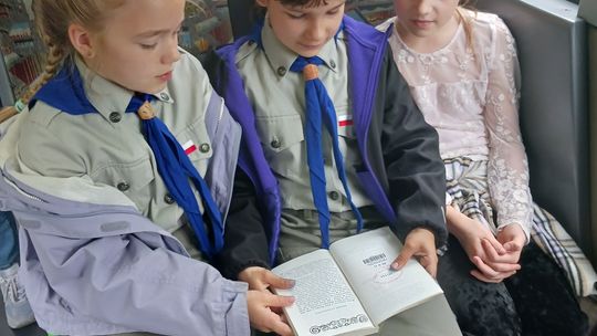 Chełm. Akcja Głośnego Czytania Poezji Jana Kochanowskiego [GALERIA ZDJĘĆ]