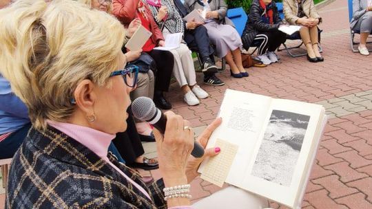Chełm. Akcja Głośnego Czytania Poezji Jana Kochanowskiego [GALERIA ZDJĘĆ]