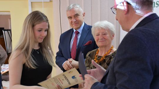 Pow. krasnostawski. Konkurs „Ocalmy naszą przeszłość” rozstrzygnięty! [GALERIA ZDJĘĆ]
