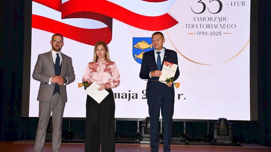 Uroczyste obchody 35-lecia samorządu terytorialnego w Krasnymstawie [GALERIA ZDJĘĆ]