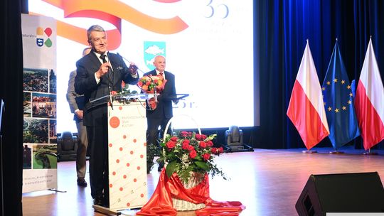Uroczyste obchody 35-lecia samorządu terytorialnego w Krasnymstawie [GALERIA ZDJĘĆ]