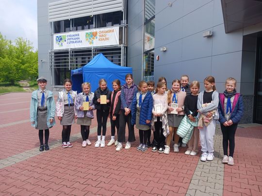 Chełm. Akcja Głośnego Czytania Poezji Jana Kochanowskiego [GALERIA ZDJĘĆ]