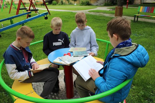 Chełm. Akcja Głośnego Czytania Poezji Jana Kochanowskiego [GALERIA ZDJĘĆ]