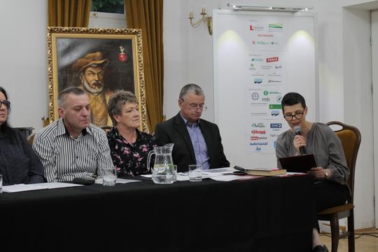 Centrum Kultury w Siennicy Różanej Centrum Kultury w Siennicy Różanej