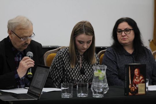 Centrum Kultury w Siennicy Różanej Centrum Kultury w Siennicy Różanej