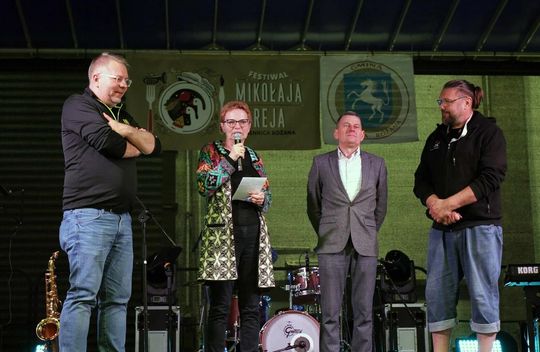 Centrum Kultury w Siennicy Różanej Centrum Kultury w Siennicy Różanej